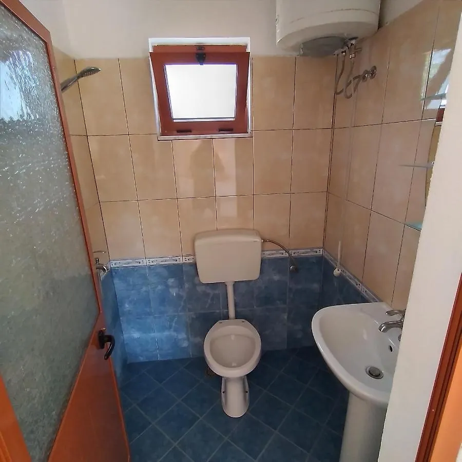 Pensión Holiday Home Plazhi San Pietro Albania